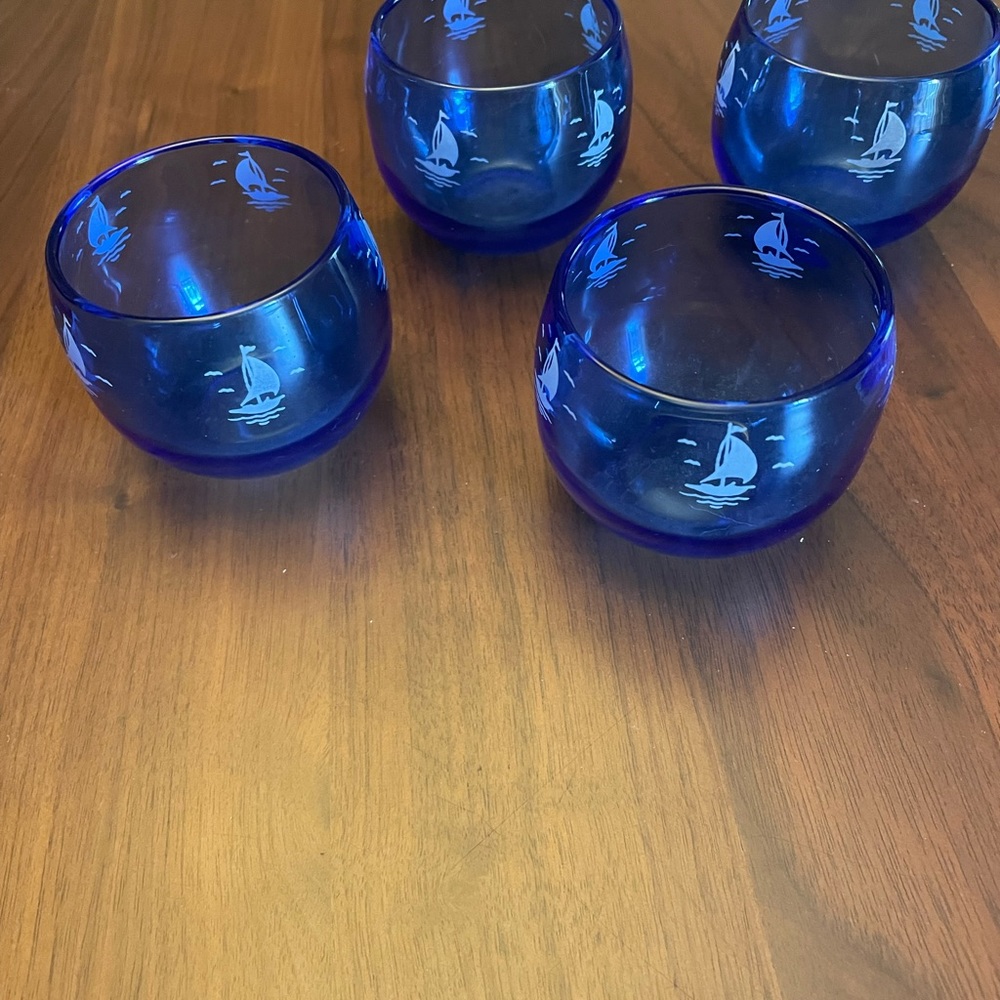 Vintage Hazel Atlas Cobalt Sailboat tumblers - Picture 3 of 3